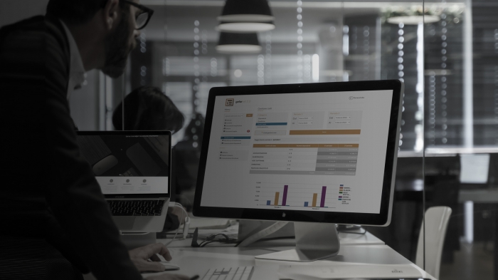Online payroll service